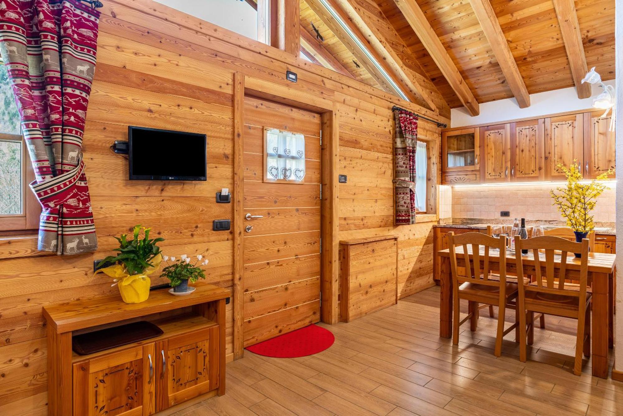 Chalet Camping Fae 3 Villa Madonna di Campiglio Luaran gambar