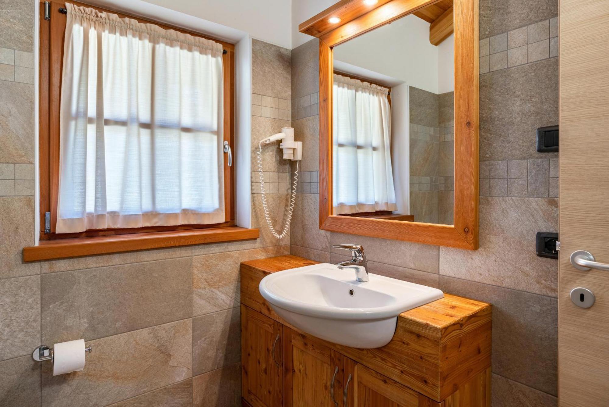 Chalet Camping Fae 3 Villa Madonna di Campiglio Luaran gambar