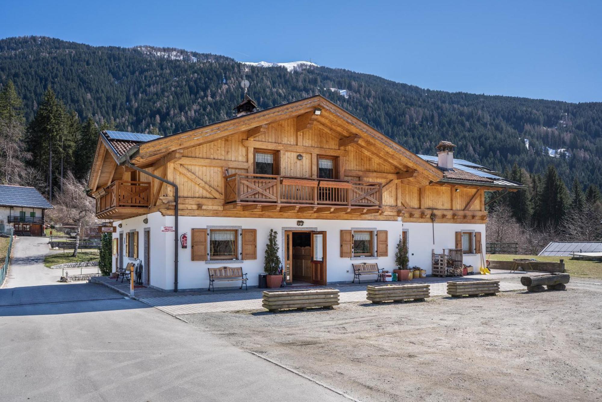Chalet Camping Fae 3 Villa Madonna di Campiglio Luaran gambar